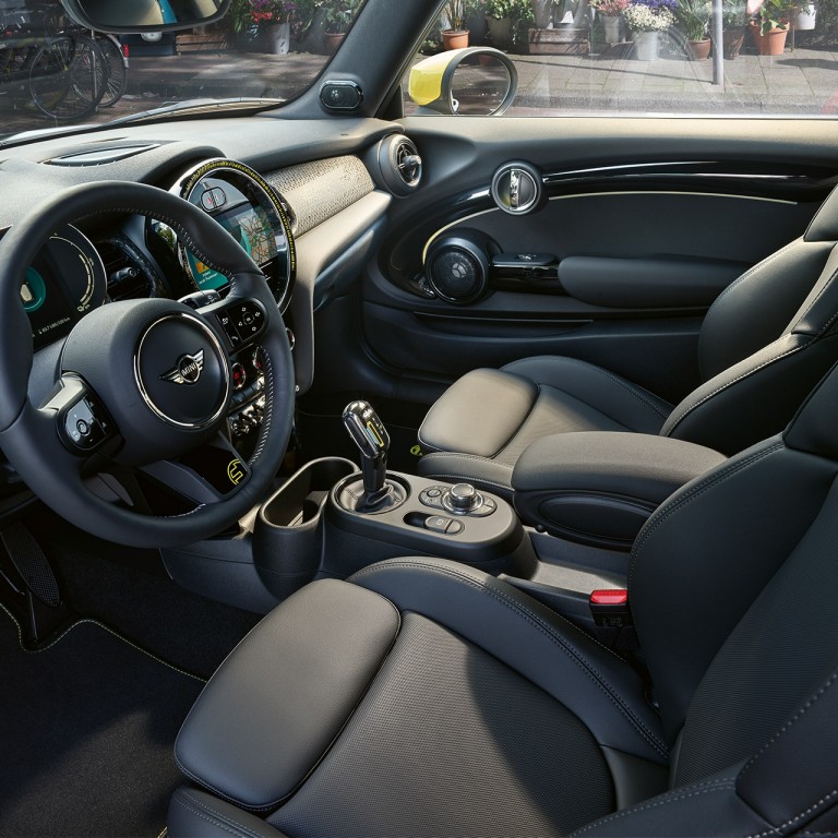 MINI 3-door Cooper SE – interior – 360° view